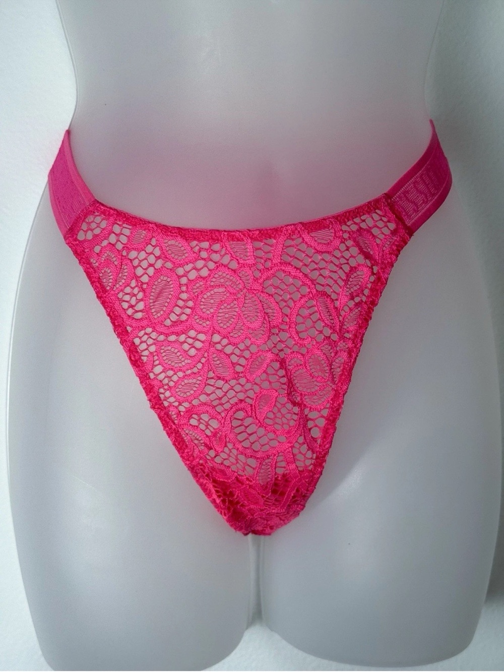 Medium ❤️ Victoria’s Secret Pink Mesh Panties Gorgeous Women’s